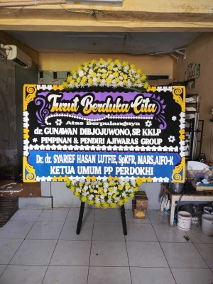 Papan Bunga di Kaligono Kaligesing